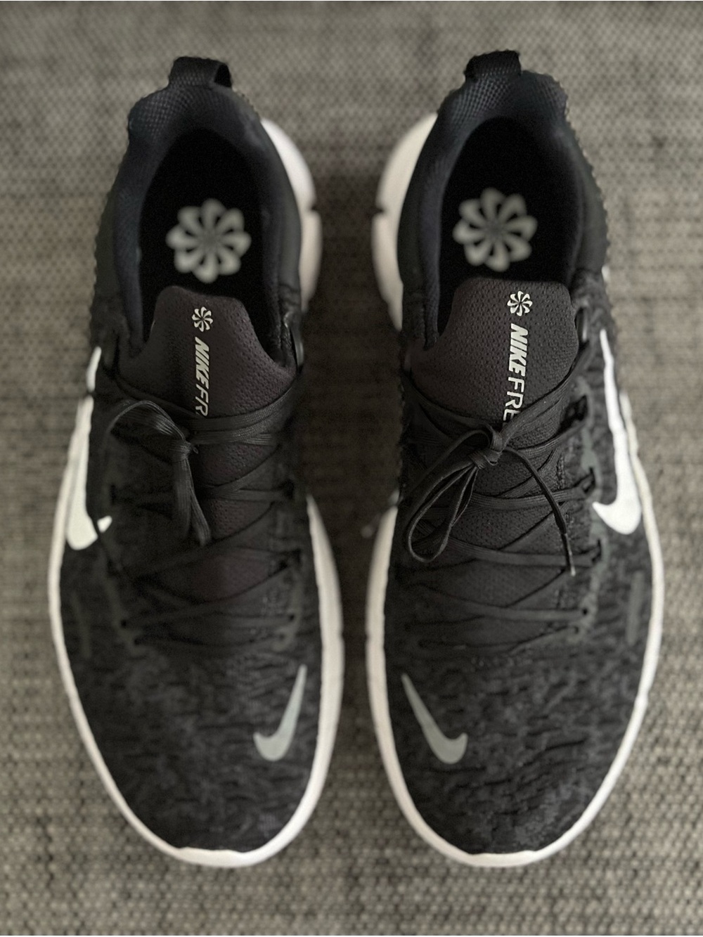 Size 10.5 - Nike Free RN 5.0 Next Nature BlackSmoke Grey-White CZ1884-001 Men's - Picture 2 of 8